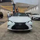 لكزس ES350 فئة CC 2025