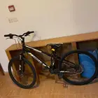 دراجة رياضية للبيع