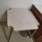 طاولة جلسات كبيرة ونضيفة للبيع للتواصل