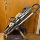عربة اطفال شبه جديده ومقعدين سياره للاطفال كارسيت