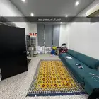مغسلة سيارات حوش وداخلها محل ينفع زينه او اي نشاط لتقبيل