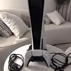 للبيع سوني 5 شبه جديد نظيف مره