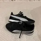 جزمة بوما للبيع