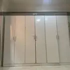 درج حجم كبير مستعمل مافيه شي مكسر لون ابيض