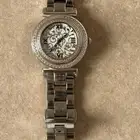 ساعة نسائيه Diamond Hill VIP BJ7067L للبيع