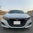 للبيع هوندا أكورد 2022 نظيف الموقع الرياض أو عسير