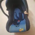 مقاعد سيارة للأطفال وجلاسات بانواع مختلفه