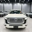 تويوتا لاندكروزر GXR L2 بنزين سعودي 2026 (273700) شامل