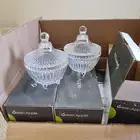 علب زجاج لتقديم التمر و المكسرات
