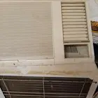 للبيع مكيفين شباك