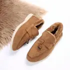حذاء مقاس 42  مخمل