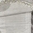 عرض متر طول 5 متر تقريبا  ب 80 ريال