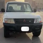للبيع مستوبيشي باجيرو 2002