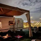 كرفان ب اطلاله مميزه للايجار اليومي