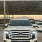 تويوتا لاندكروزر GXR L4 2022