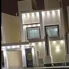 فيلا للإيجار   حي طيبة موقع مميز