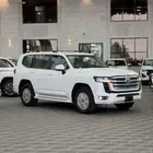 تويوتا لاندكروزر GXR L2 بنزين سعودي 2025 - 285000