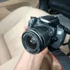 كاميرا كانون للبيع مكة