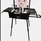 شنطة مكياج ناقصها قدم واحد فقط ب 550