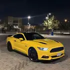 موستنق 2016 V8