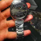 ساعة اورينت
