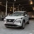 نيسان اكس تريل 2025 استاندر دبل 5 مقاعد كاش و تقسيط باقل سعر