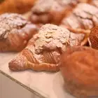 توريد جميع انواع الحلويات والمخبوزات