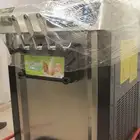 مكينه ايس كريم