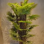 أشجار صناعية مشابة الطبيعي