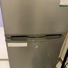 ثلاجة للبيع