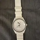 ساعة بوما رياضية