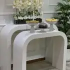 طاولة استقبال
