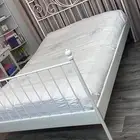 اثاث غرفة نوم للبيع ( سرير ايكيا نفر ونص   كنب ايكيا  مرتبة