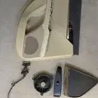 ديكور باب ومثلث قزاز خلفي يسار كامري 18-24