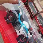 للبيع مجسمات حديد حجم 1.24