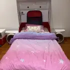 للبيع غرفة نوم نضيفة