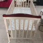 سرير اطفال اي يا