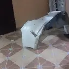 شنطة يارس وصدام خلفي يارس 23 للبيع