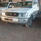 جيب لاندكروزر 2000