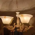 ثريا تايلندية من الطراز القديم