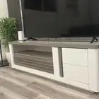 طاولة شاشة من هوم بوكس