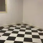 للاجار شقه في حي النزهة دور اول مرتفع جميع الخدمات متوفرة مس