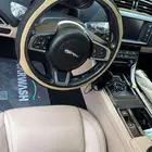 للبيع جاكور سيدان Xe للون اسود موديل 2018 فل كامل بصمه وبا