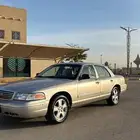 كراون فكتوريا استخدام أمريكي