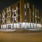 عمارة فاخرة بحي النرجس   شمال الرياض   للبيع أو الإيجار ب