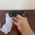 نظارة شمسيه جديده درجة اولى بدون اغراض صناعه ايطالي