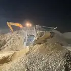 أنا مشغل كسارة موبايل بلحم وبقص الرقم الجوال