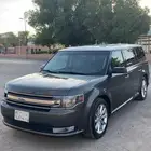 فورد فلكس 2016 نص فل ماشي 220 الف كم مسوي لها صيانه كامله