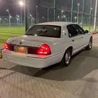 للبيع فورد جراند ماركيز