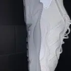 شوز اديداس OZWEEGO